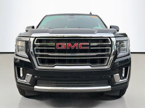 Used 2021 GMC Yukon SLT AWD/4WD image 3
