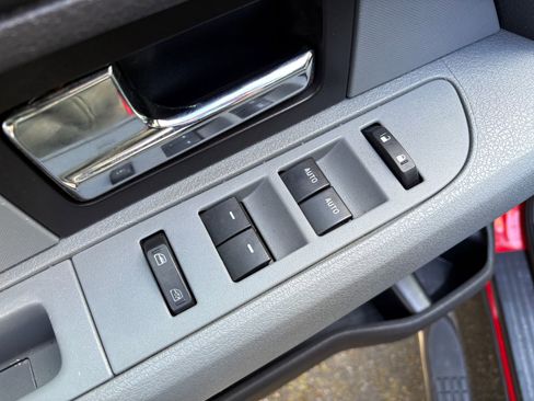 Used 2013 Ford F150 XLT image 15