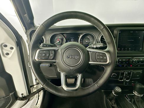 Certified 2023 Jeep Wrangler Unlimited Sahara w/ Cold Weather Group AWD/4WD image 11