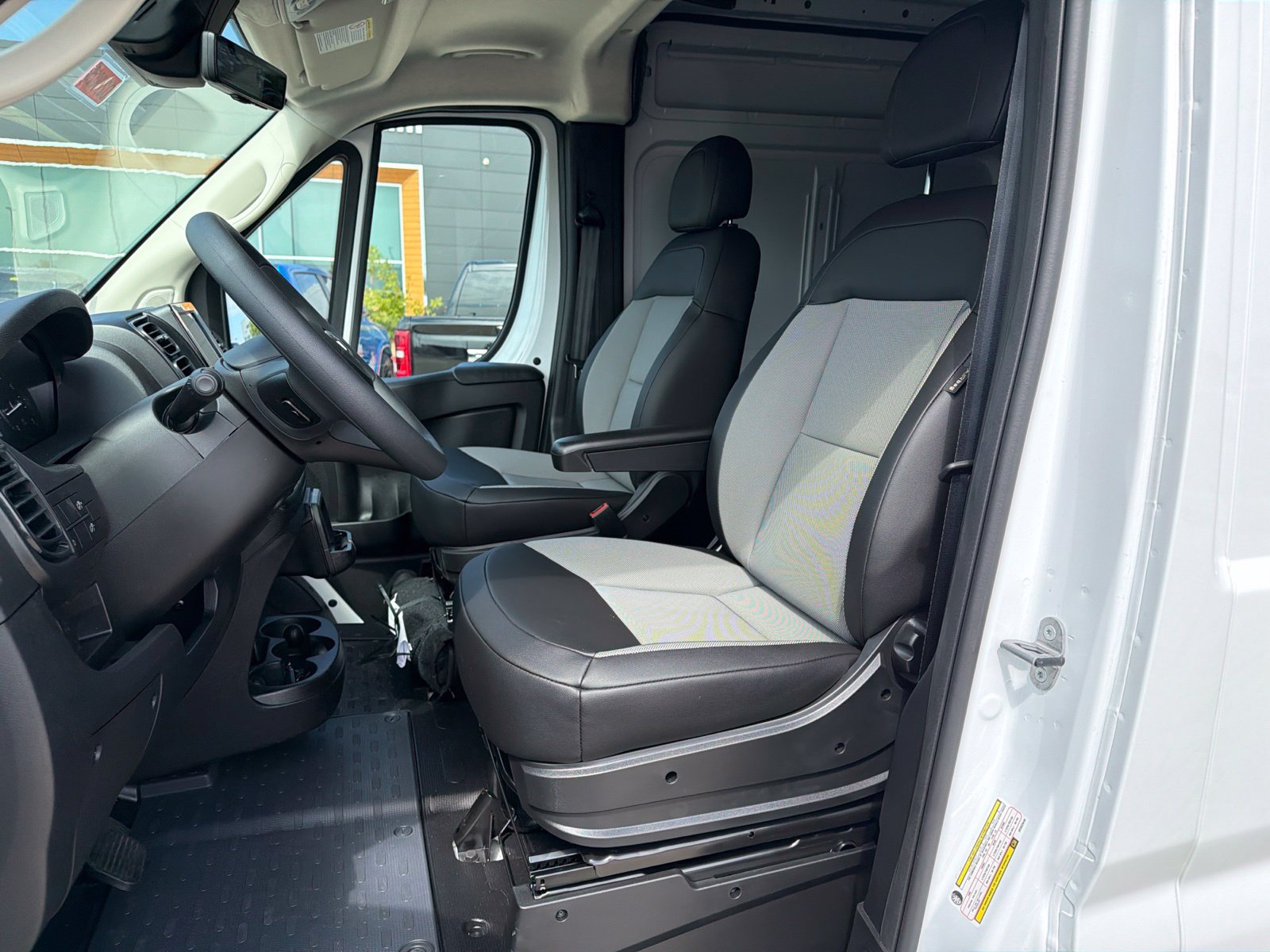 New 2027 RAM ProMaster 3500 FWD image 14