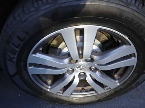 Used 2017 Honda Pilot EX-L image 12