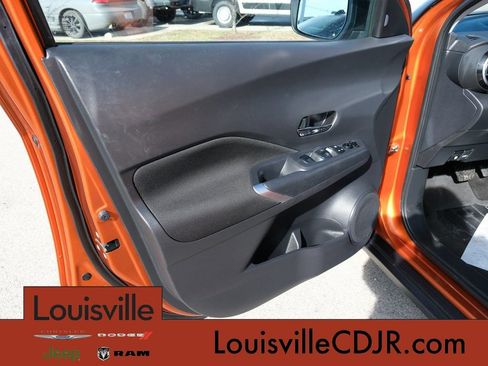 Used 2023 Nissan Kicks SV FWD image 15