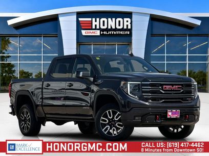 Used 2025 GMC Sierra 1500 AT4 w/ Technology Package