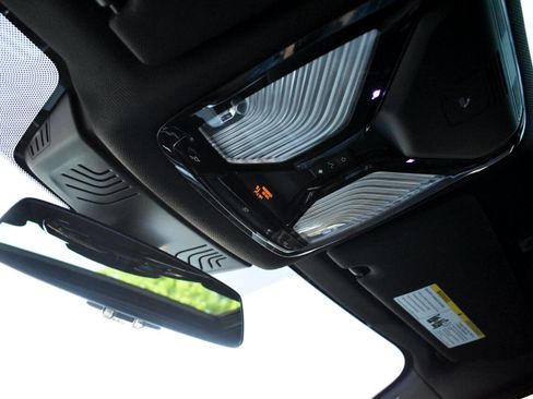 Used 2019 BMW 530i xDrive w/ Convenience Package AWD/4WD image 45