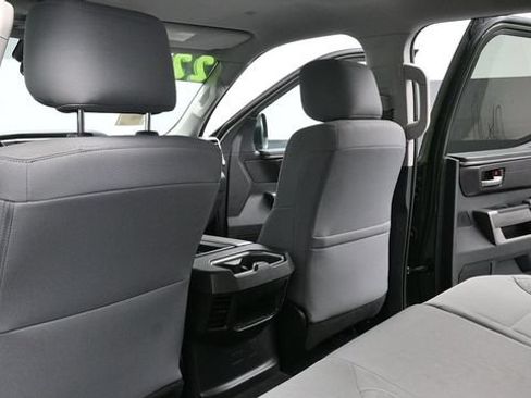 Used 2022 Toyota Tundra SR5 AWD/4WD image 16