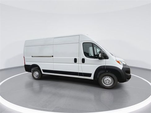 New 2026 RAM ProMaster 2500 w/ Convenience Group image 2