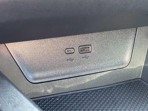 Used 2026 Chevrolet Equinox LT w/ Convenience Package II FWD image 27