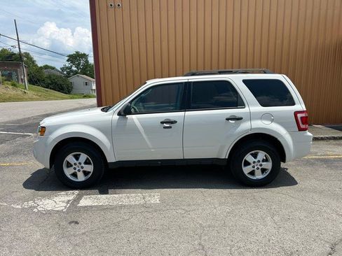 Used 2010 Ford Escape XLT AWD/4WD image 8