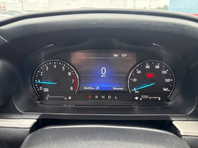 Used 2021 Ford Explorer XLT w/ Equipment Group 202A AWD/4WD image 13