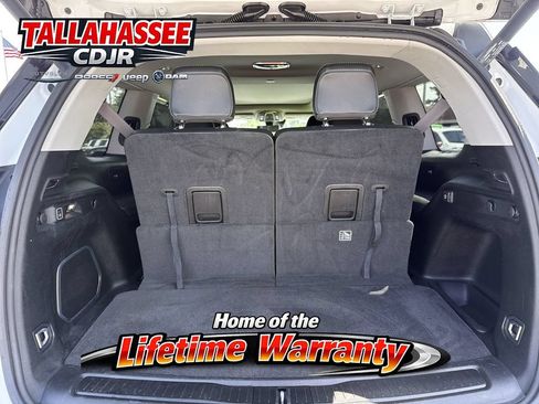 Used 2022 Jeep Grand Cherokee L Limited w/ Luxury Tech Group II AWD/4WD image 34