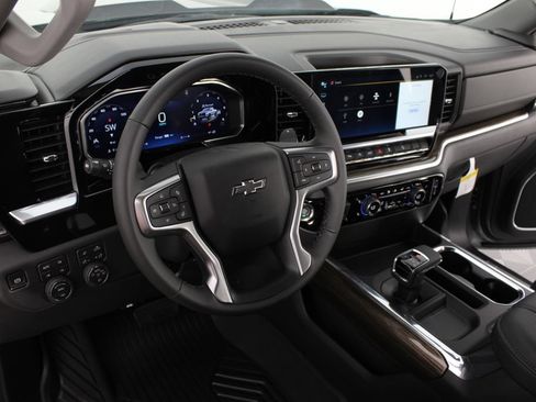 New 2026 Chevrolet Silverado 1500 LT Trail Boss w/ Safety Package AWD/4WD image 9