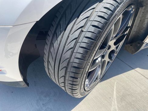 Used 2010 Ford Mustang GT Premium image 16