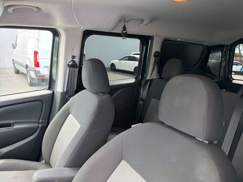 Used 2018 RAM ProMaster City SLT FWD image 7