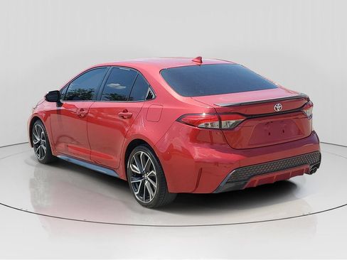 Used 2021 Toyota Corolla XSE FWD image 3