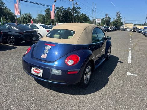 Used 2006 Volkswagen Beetle Convertible w/ Package 1 FWD image 6