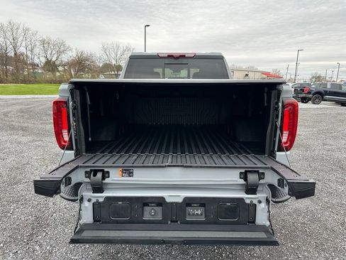 Used 2024 GMC Sierra 1500 AT4 w/ Technology Package image 20
