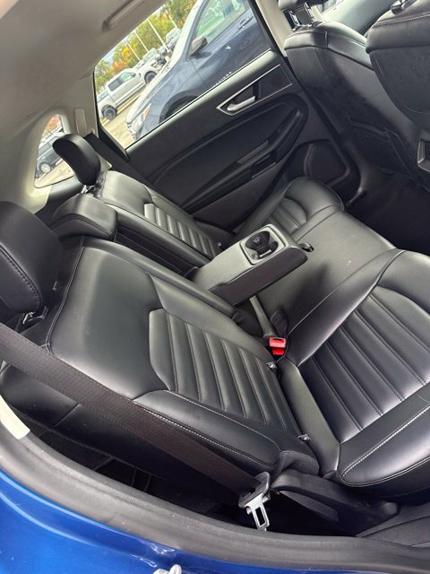 Used 2024 Ford Edge SEL w/ Convenience Package AWD/4WD image 6