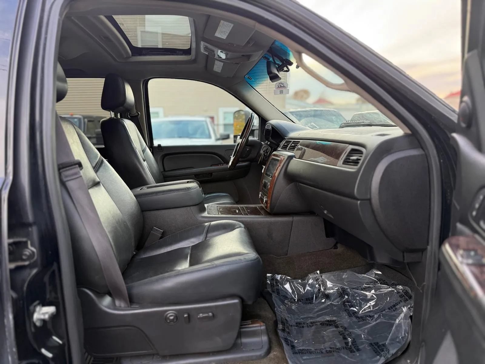 Used 2014 GMC Sierra 2500 Denali AWD/4WD image 15