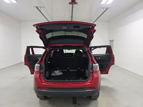 New 2026 Jeep Compass Limited AWD/4WD image 12