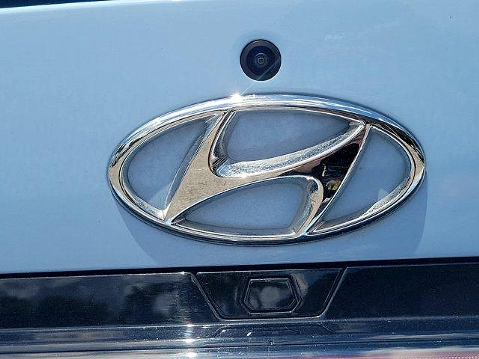 Used 2023 Hyundai Elantra N FWD image 11