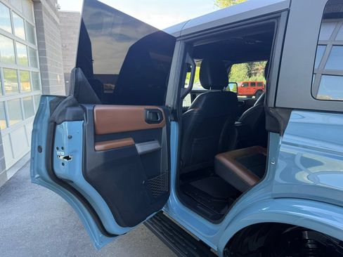 Used 2022 Ford Bronco Outer Banks AWD/4WD image 36