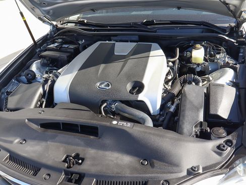 Used 2014 Lexus IS 350 AWD image 18