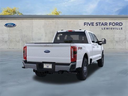 New 2025 Ford F250 Lariat w/ FX4 Off-Road Package image 8