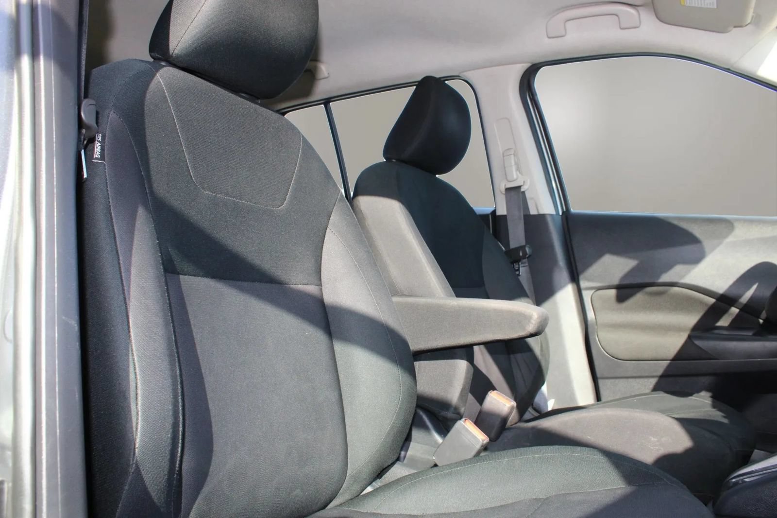 Used 2024 Nissan Kicks S FWD image 16