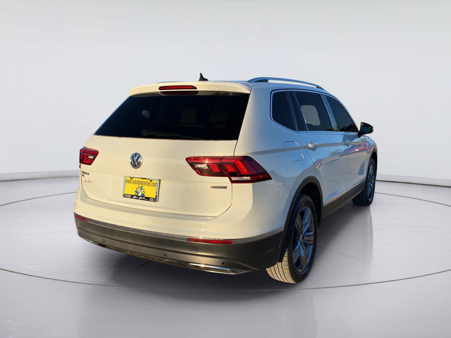 Used 2019 Volkswagen Tiguan SEL Premium AWD/4WD image 5