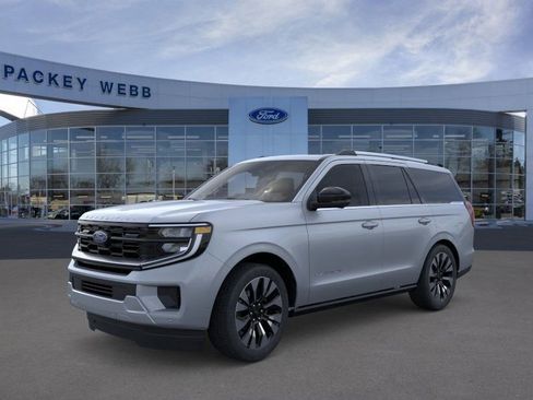 New 2025 Ford Expedition Platinum w/ Driver's Package image 4