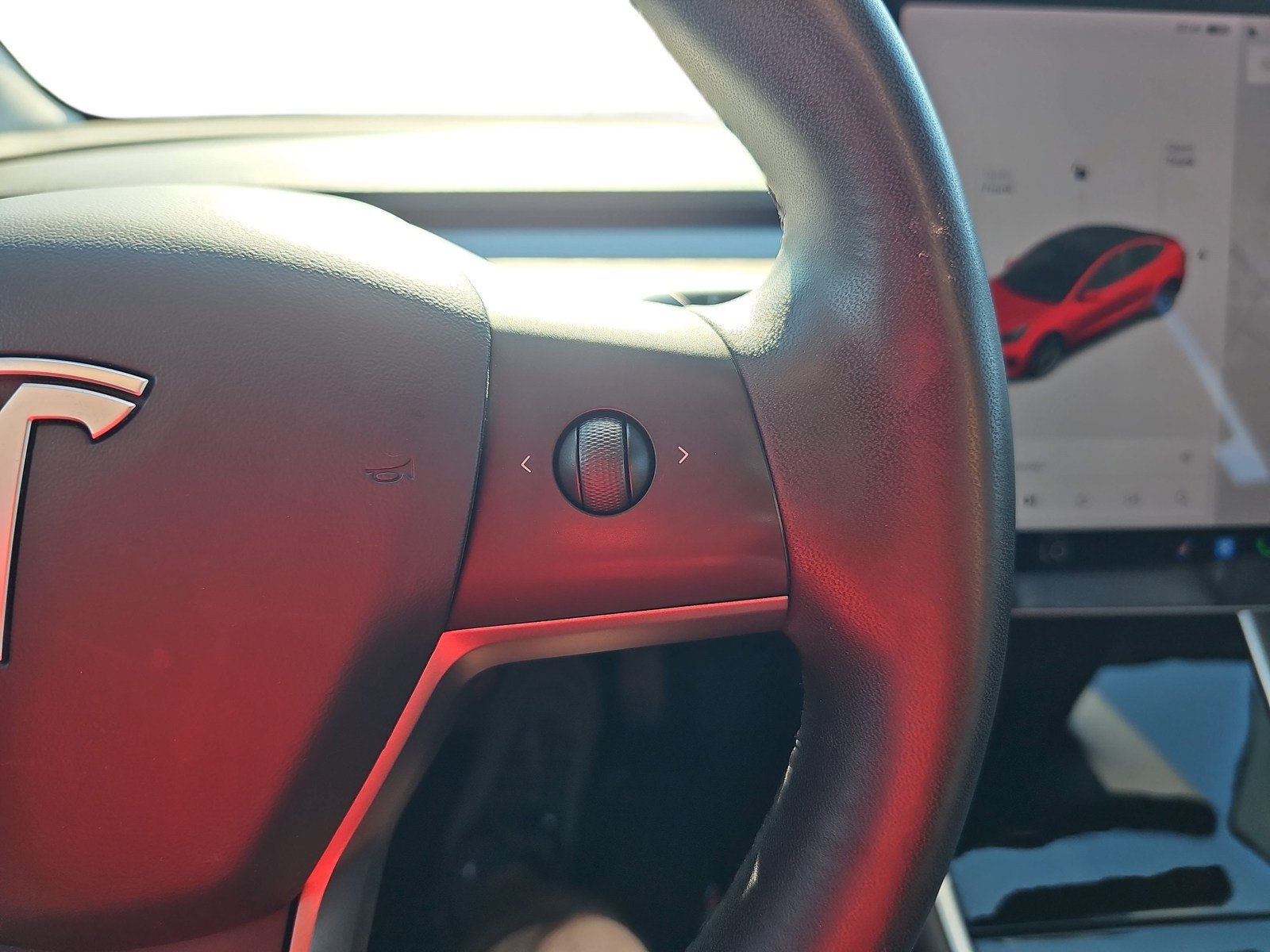 Used 2020 Tesla Model 3 Standard Range Plus RWD image 15