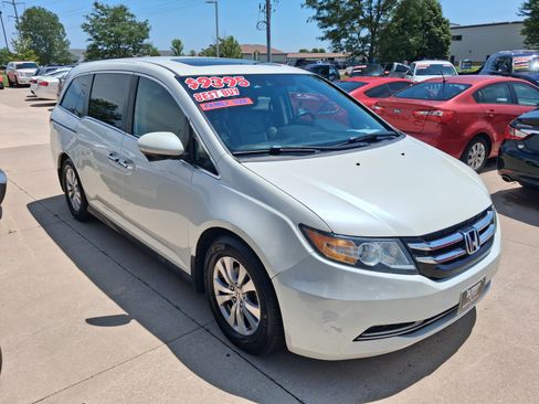Used 2014 Honda Odyssey EX-L image 3