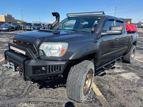 Used 2015 Toyota Tacoma 4x4 Double Cab image 1