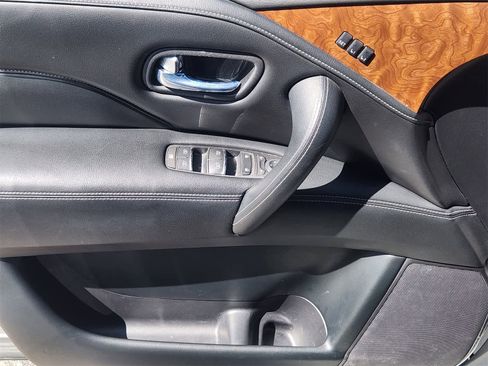 Used 2019 INFINITI QX80 Luxe image 22