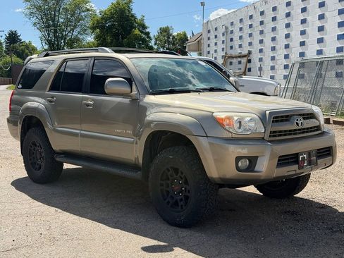 Used 2007 Toyota 4Runner Limited AWD/4WD image 1