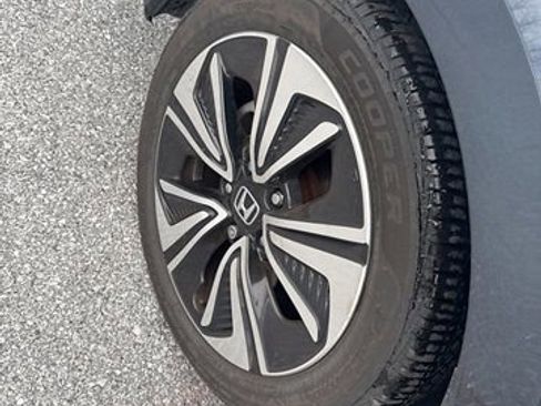 Used 2017 Honda Civic EX-L image 9