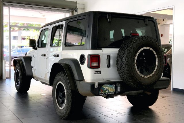 Used 2023 Jeep Wrangler Unlimited Sport AWD/4WD image 5