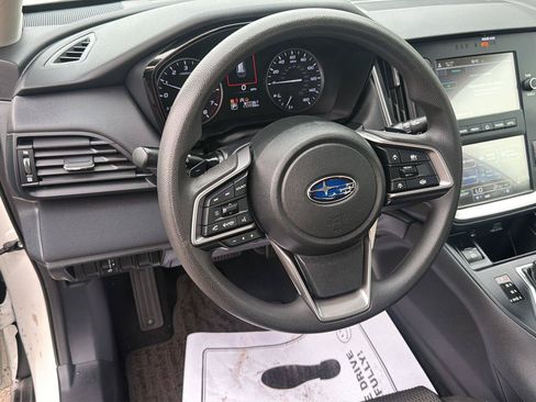 Used 2023 Subaru Outback AWD/4WD image 18