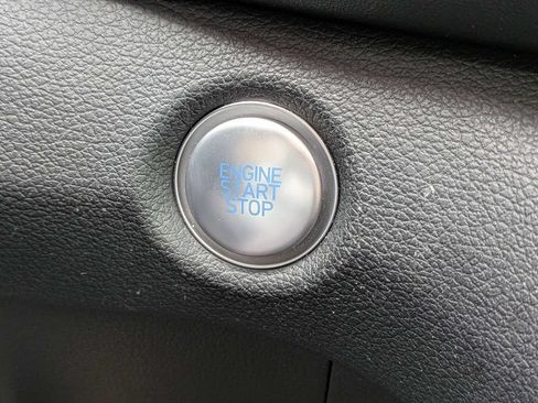 Certified 2021 Hyundai Santa Fe SEL FWD image 28