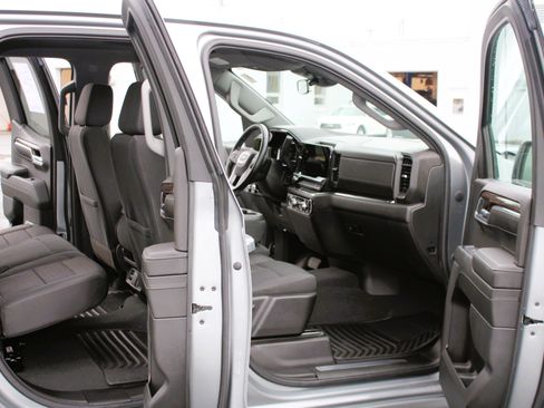 Used 2023 GMC Sierra 1500 Elevation AWD/4WD image 17