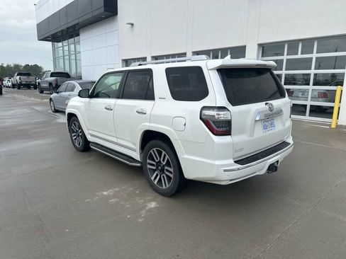 Used 2015 Toyota 4Runner Limited image 5