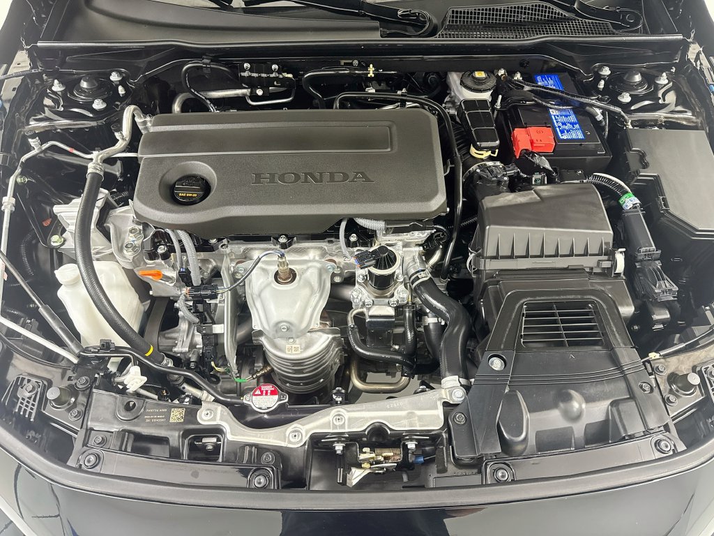 Used 2025 Honda Civic Sport image 26