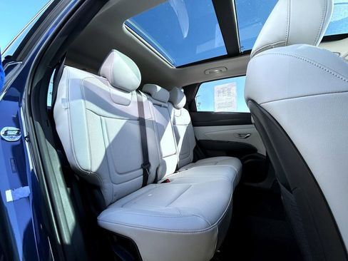 Used 2025 Hyundai Tucson Limited image 18