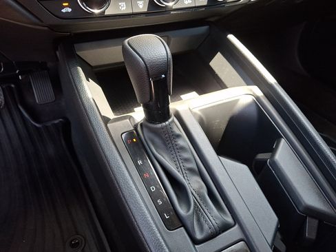 Certified 2023 Honda Accord EX image 22
