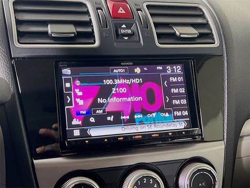 Used 2017 Subaru Forester 2.5i w/ Alloy Wheel Package image 14