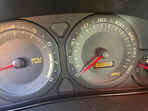 Used 2004 Cadillac SRX AWD/4WD image 21