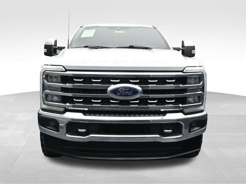 Used 2023 Ford F250 Lariat w/ Chrome Package AWD/4WD image 8