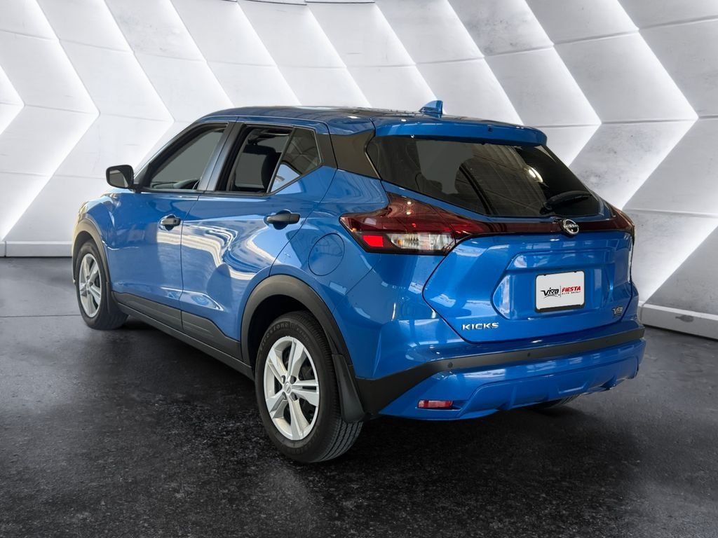 Used 2025 Nissan Kicks Play S FWD image 6