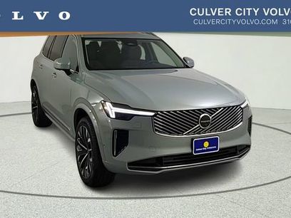New 2026 Volvo XC90 B6 Plus w/ Protection Package Premier