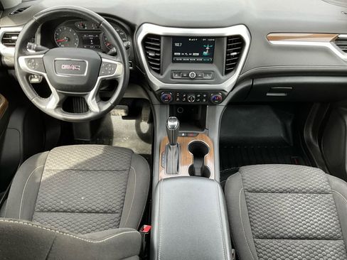 Used 2019 GMC Acadia SLE image 15